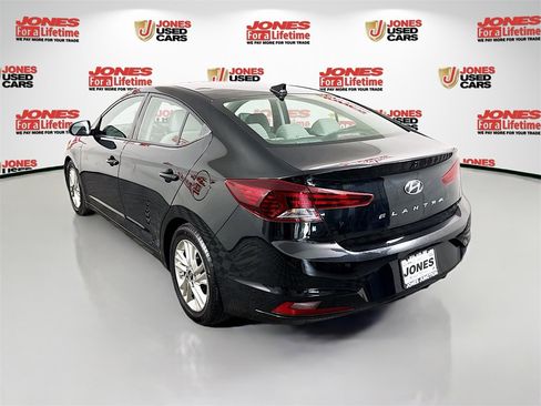 Used 2019 Hyundai Elantra Value Edition image 2