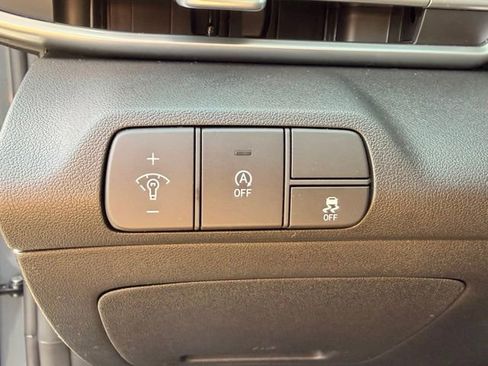 New 2026 Hyundai Elantra SE image 12