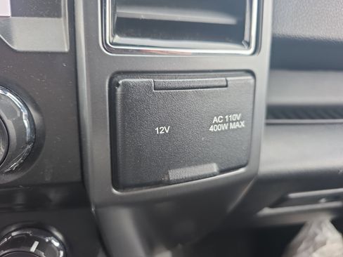 Used 2018 Ford F150 XLT w/ Equipment Group 302A Luxury image 35