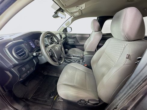 Used 2021 Toyota Tacoma SR image 11