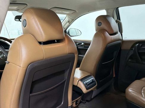 Used 2017 Buick Enclave Premium image 26