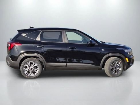 New 2026 Kia Seltos LX image 4