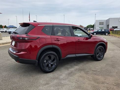 New 2026 Nissan Rogue SV FWD image 13