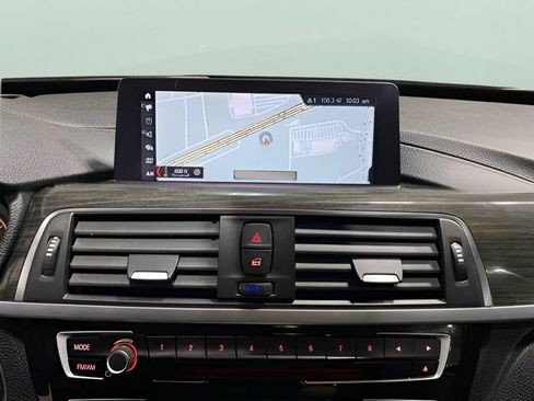 Used 2018 BMW 330i Gran Turismo xDrive AWD/4WD image 19