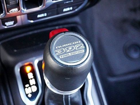 Certified 2024 Jeep Wrangler Unlimited Rubicon 392 image 40