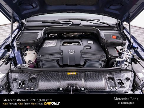 New 2026 Mercedes-Benz GLS 580 4MATIC image 32