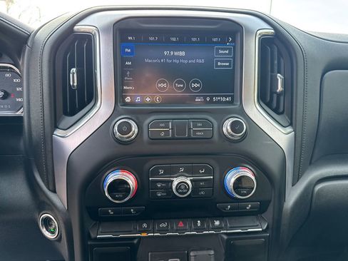 Used 2020 GMC Sierra 1500 Elevation w/ Elevation Value Package image 28