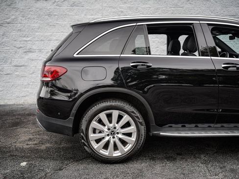 Used 2021 Mercedes-Benz GLC 300 4MATIC image 15
