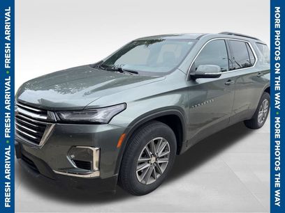 Used 2023 Chevrolet Traverse LT
