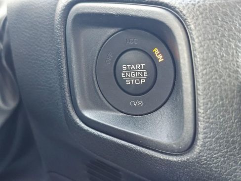 Used 2025 Jeep Wrangler Unlimited Sport AWD/4WD image 34