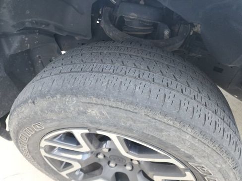 Used 2020 RAM 1500 Big Horn AWD/4WD image 25