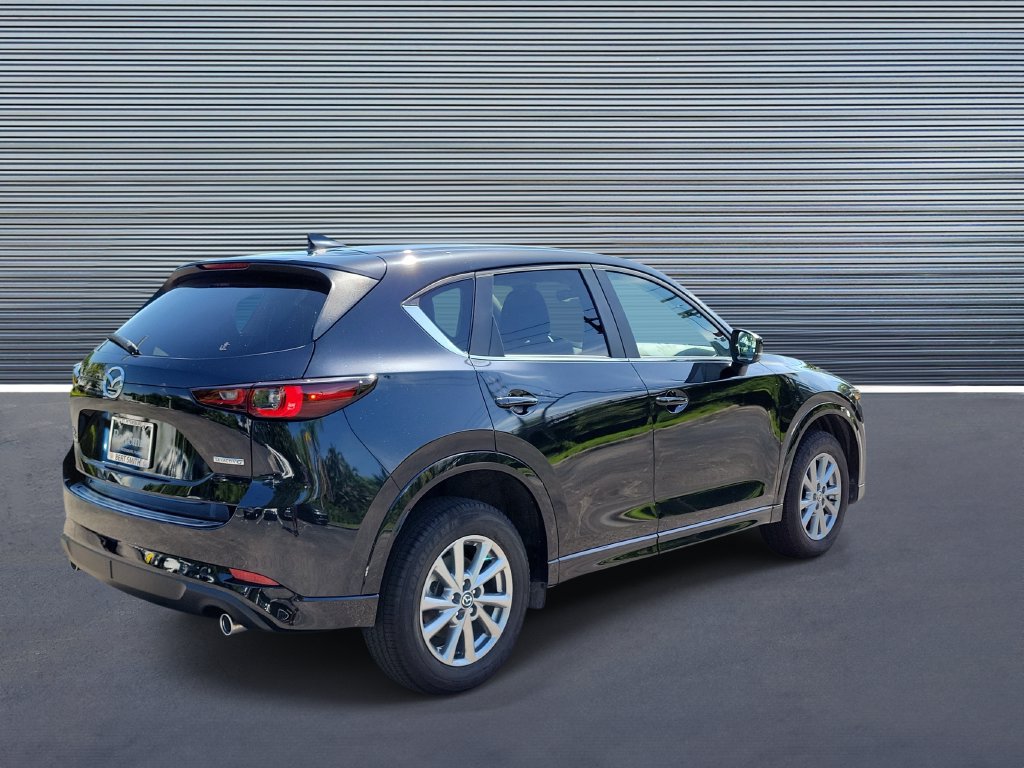 Used 2024 MAZDA CX-5 AWD 2.5 S w/ Preferred Package image 3