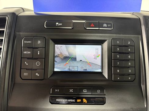 Used 2018 Ford F150 XL w/ Equipment Group 101A Mid AWD/4WD image 18