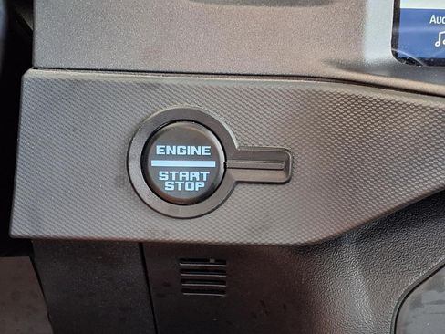 Used 2024 Ford Bronco Badlands AWD/4WD image 21