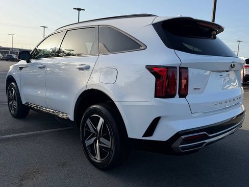 Used 2021 Kia Sorento EX w/ Panoramic Sunroof Package AWD/4WD image 5