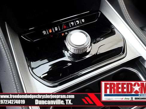 New 2026 Jeep Grand Wagoneer 2WD w/ Premium Group I image 36