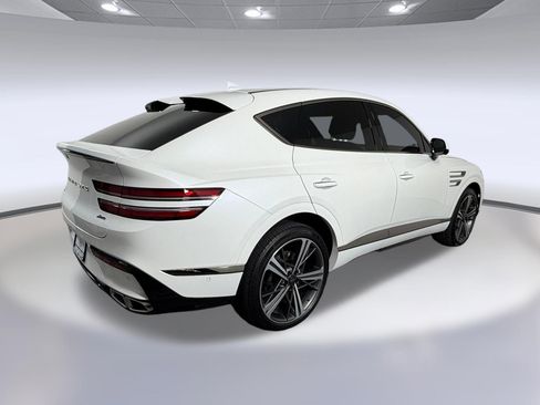 Used 2026 Genesis GV80 3.5T e-SC AWD/4WD image 9