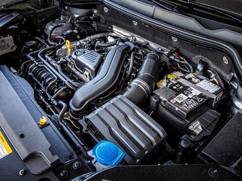 New 2026 Volkswagen Taos S image 24