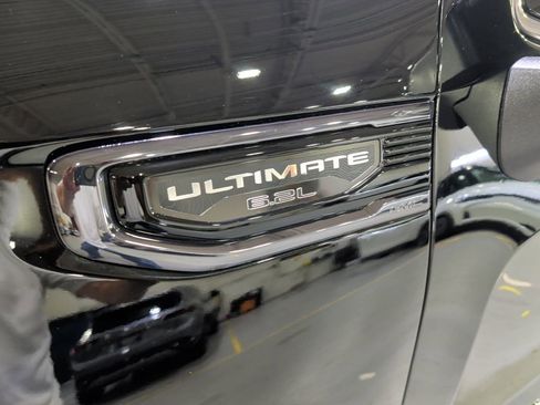 Used 2024 GMC Sierra 1500 Denali Ultimate AWD/4WD image 12