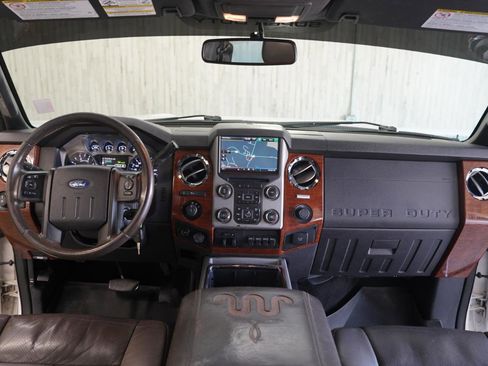 Used 2016 Ford F250 King Ranch w/ FX4 Off-Road Package AWD/4WD image 17