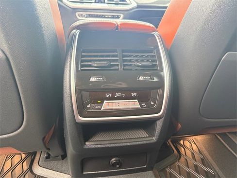 Used 2023 BMW X5 M50i w/ Executive Package image 25
