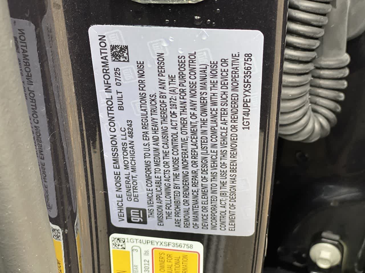 Used 2025 GMC Sierra 2500 AT4 w/ AT4 Premium Plus Package AWD/4WD image 28