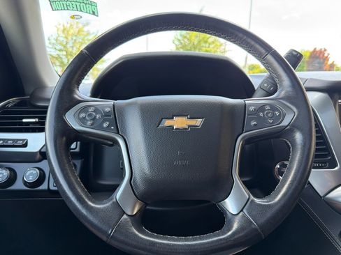 Used 2020 Chevrolet Tahoe Premier w/ Premier Plus Edition AWD/4WD image 25