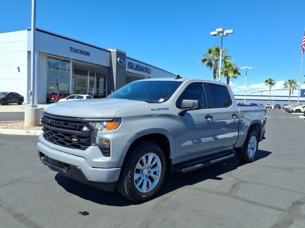 Used 2024 Chevrolet Silverado 1500 Custom AWD/4WD image 7