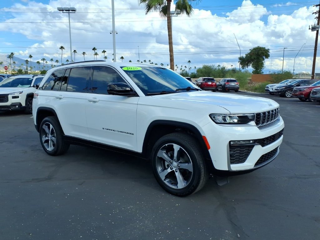 Used 2026 Jeep Grand Cherokee Limited w/ Luxury Tech Group II AWD/4WD image 31