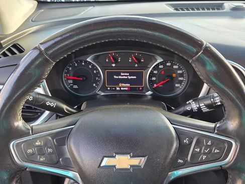 Used 2019 Chevrolet Equinox LT FWD image 21