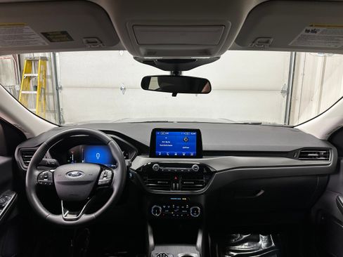 Certified 2024 Ford Escape Active image 2