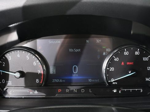 Used 2022 Ford Explorer XLT w/ Equipment Group 202A image 27