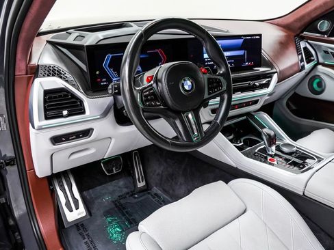 Used 2024 BMW XM AWD/4WD image 19