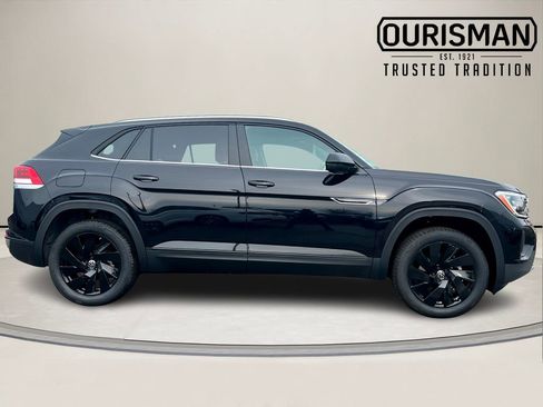 New 2026 Volkswagen Atlas Cross Sport SE image 2