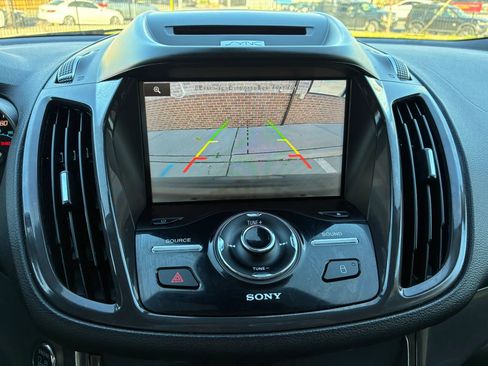 Used 2015 Ford Escape Titanium image 19