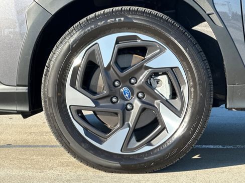 Certified 2025 Subaru Crosstrek 2.5i Limited w/ Popular Package #3A image 25