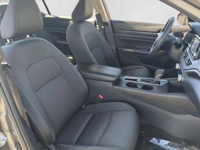 Used 2022 Nissan Altima 2.5 S FWD image 19