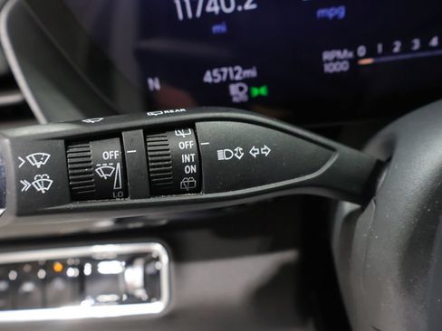 Used 2024 Buick Envision Preferred AWD/4WD image 33