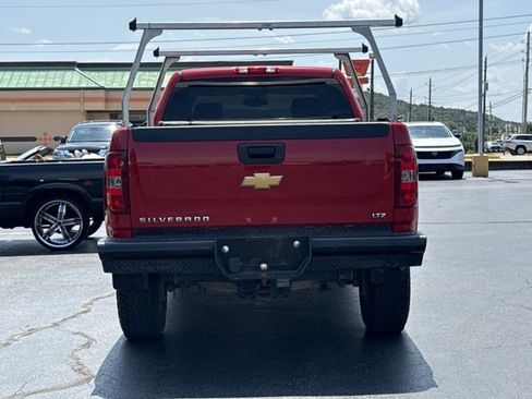 Used 2014 Chevrolet Silverado 2500 LTZ AWD/4WD image 4