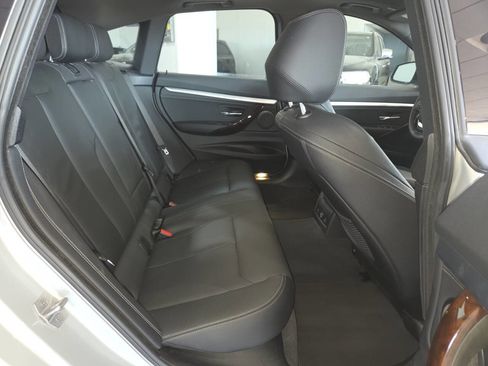 Used 2017 BMW 330i Gran Turismo xDrive AWD/4WD image 25