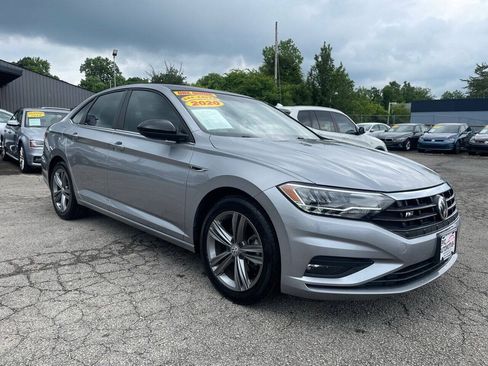 Used 2020 Volkswagen Jetta R-Line FWD image 3