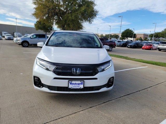 Used 2025 Honda Odyssey Elite image 2