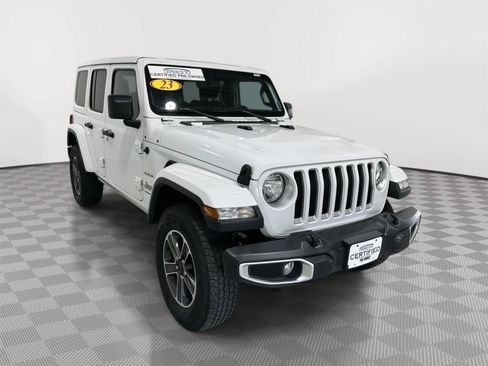 Used 2023 Jeep Wrangler Unlimited Sahara w/ Cold Weather Group AWD/4WD image 7