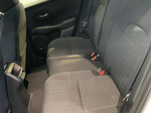 Used 2023 Honda HR-V LX image 36