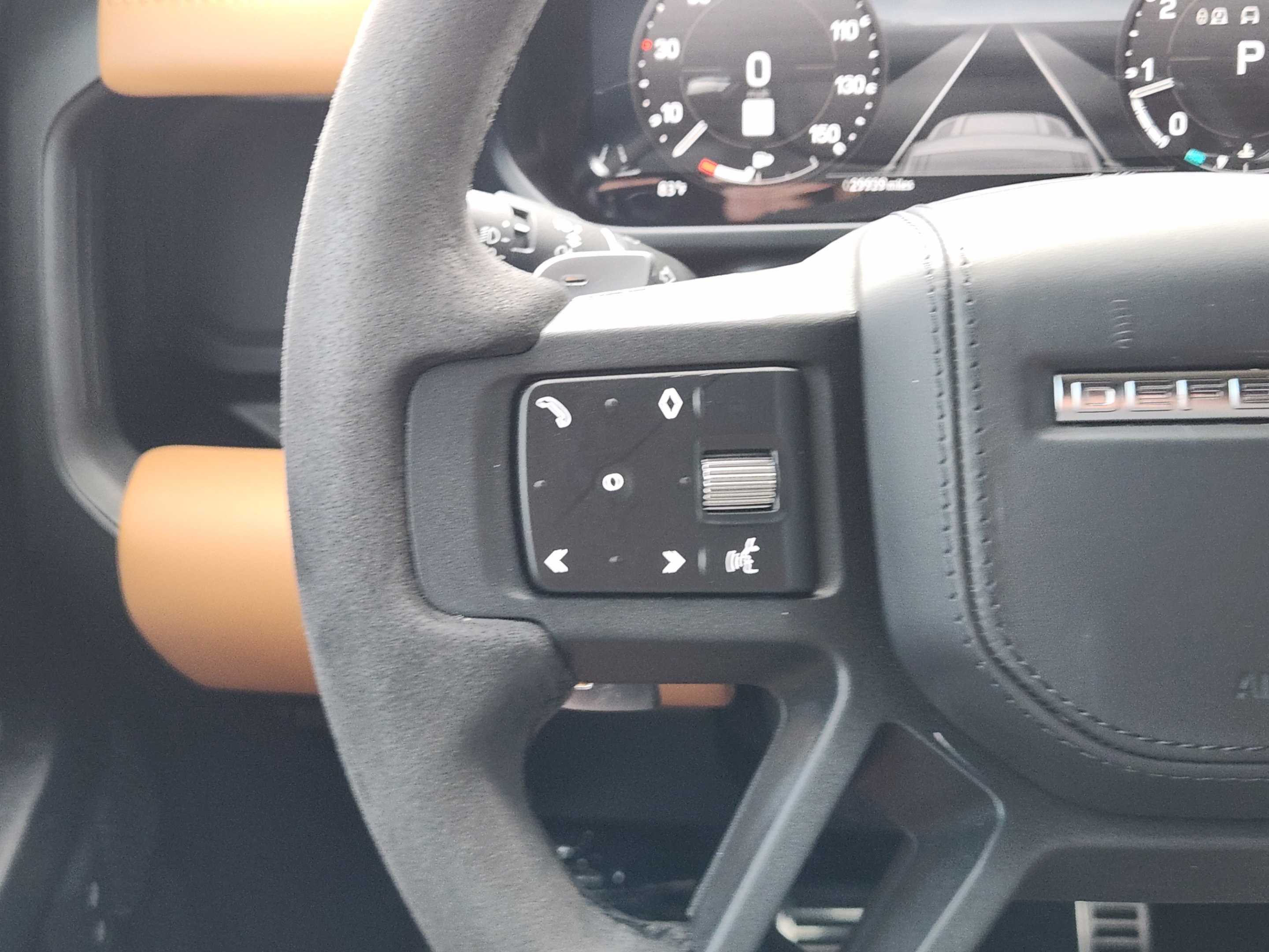 Used 2023 Land Rover Defender 110 Carpathian Edition AWD/4WD image 24