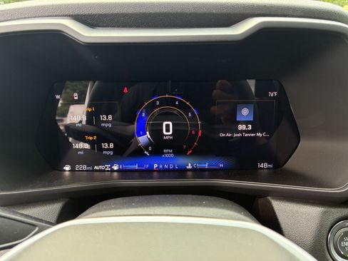 Used 2026 Chevrolet Colorado Trail Boss AWD/4WD image 32