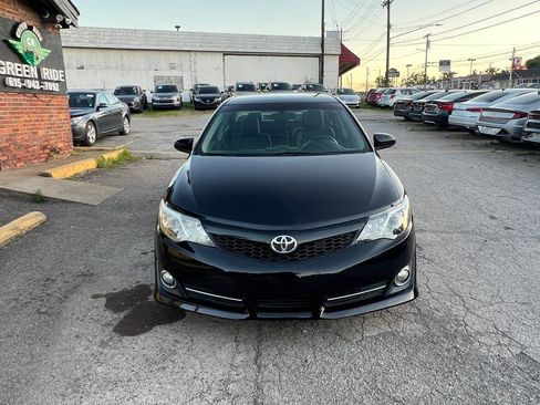 Used 2013 Toyota Camry SE FWD image 8