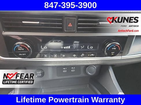 Used 2025 Nissan Rogue SV AWD/4WD image 35