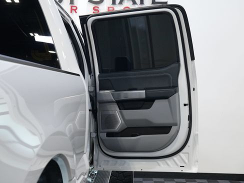 Used 2024 Ford F350 Limited AWD/4WD image 35