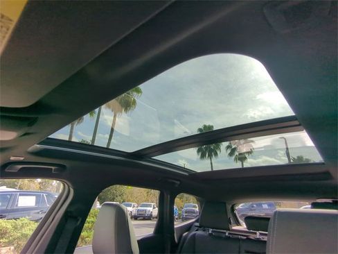 Used 2025 BMW X1 xDrive28i image 24